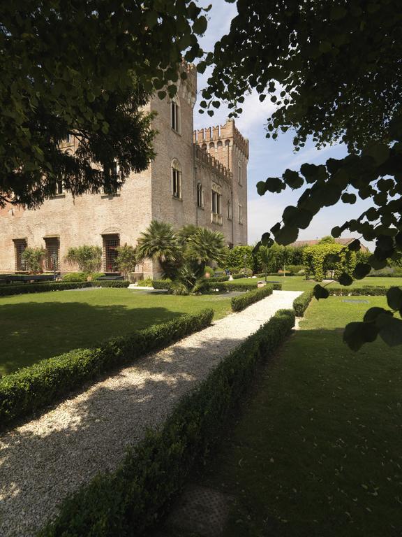 Relais Castello Bevilacqua מראה חיצוני תמונה
